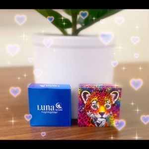 Bundle of Luna by Luna Highlighter and Lisa Frank Matte Bronzer